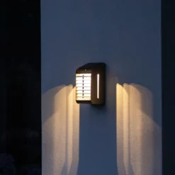 Lámpara LED solar de pared Corner con sensor, gris