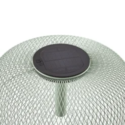 Lámpara LED solar de pie para jardín Faylen de Lucande, verde salvia, IP65