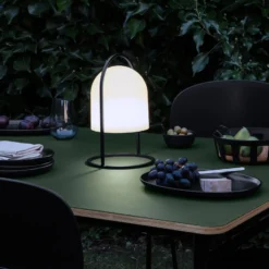 Lámpara LED solar Eva Solo SunLight, 30 cm, IP65, atenuable