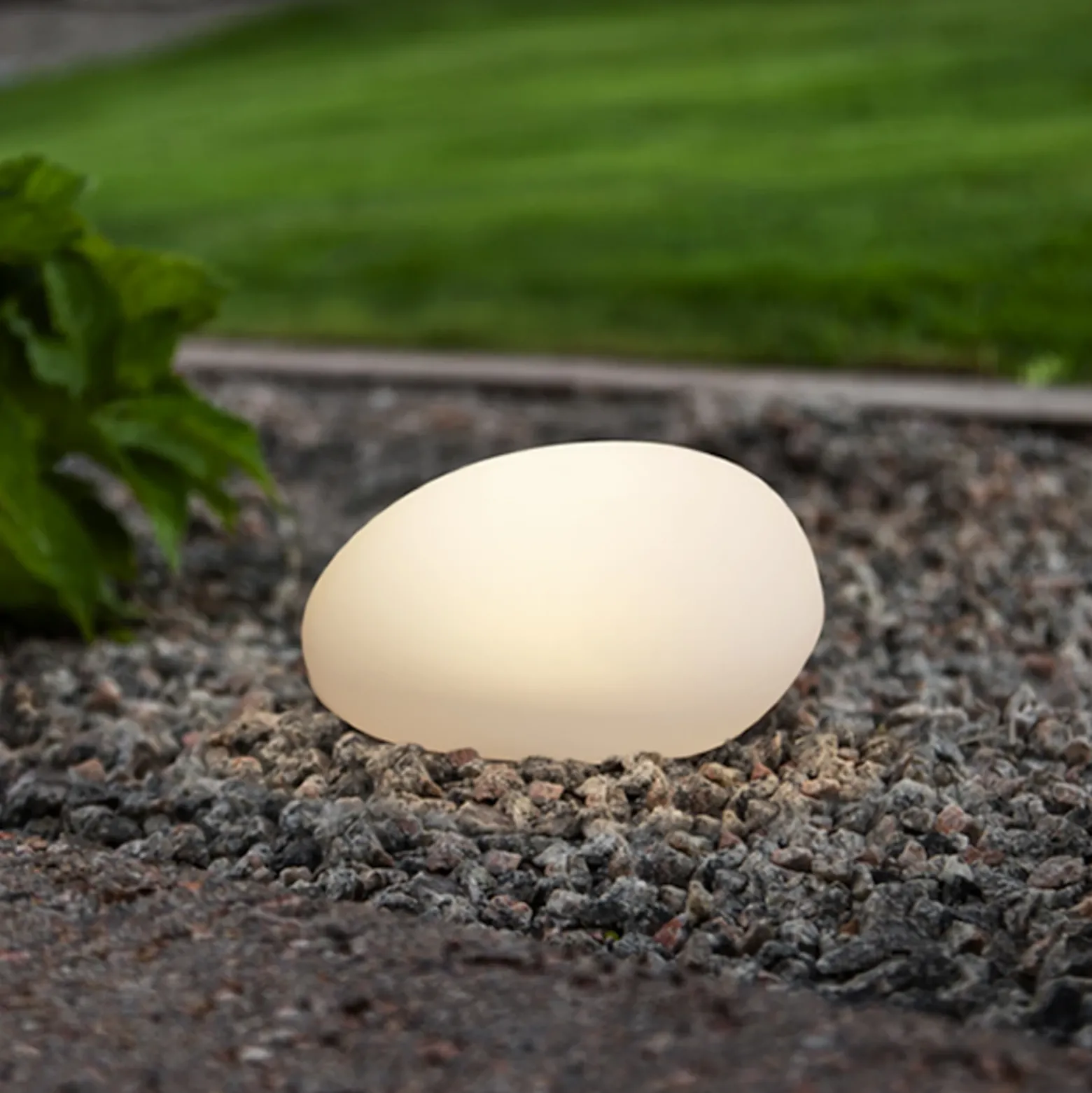 Lámpara LED solar GLOBY, blanca, 24,5 cm, plástico, IP44