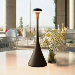 Lámpara mesa LED batería Nudrop, IP54, negro noche