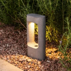 Lámpara sobremuro LED Totem, gris, hormigón, altura 28,5 cm
