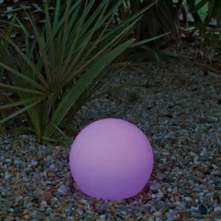Lámpara solar Buly de Newgarden, flotante, Ø 40cm