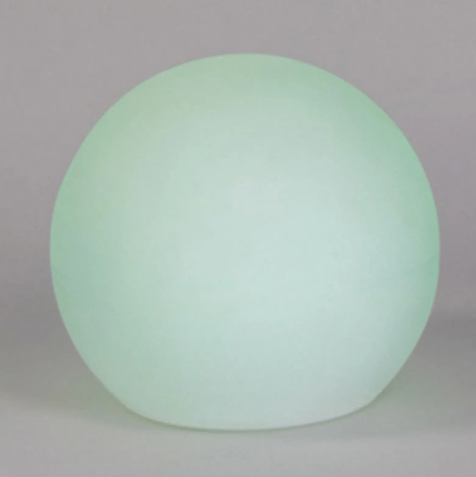 Lámpara solar Buly de Newgarden, flotante, Ø 30cm