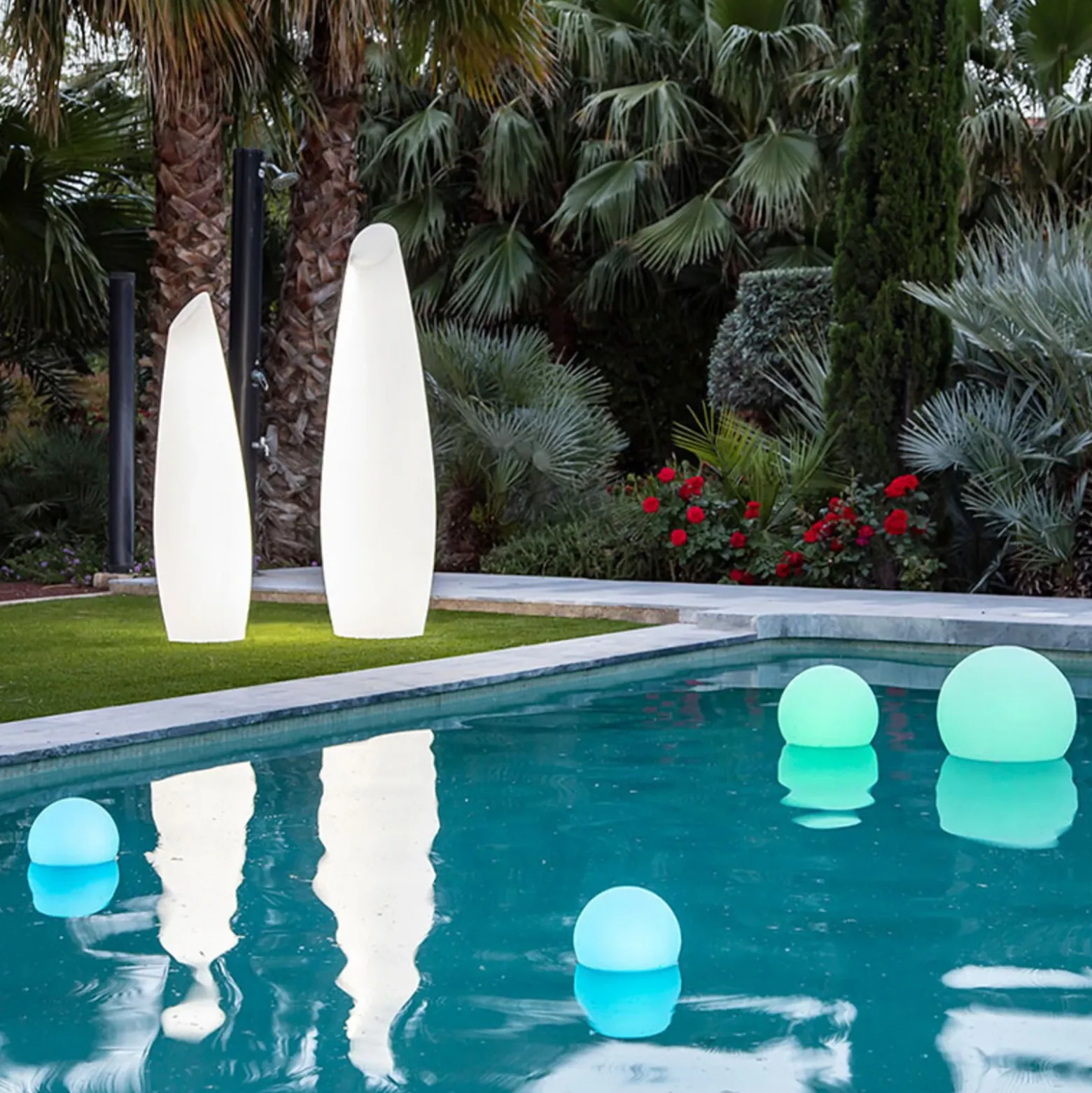 Lámpara solar Buly de Newgarden, flotante, Ø 30cm