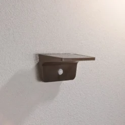 Lámpara solar de pared Paulmann Solveig con sensor