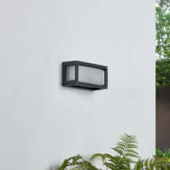 Lucande Aplique para exterior Aurelien, gris, metal, 12,5 cm, IP54
