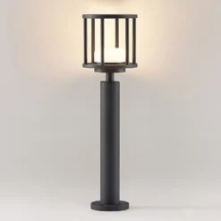 Lucande Bolardo luminoso Berenike, 60 cm, gris oscuro, metal, GX53