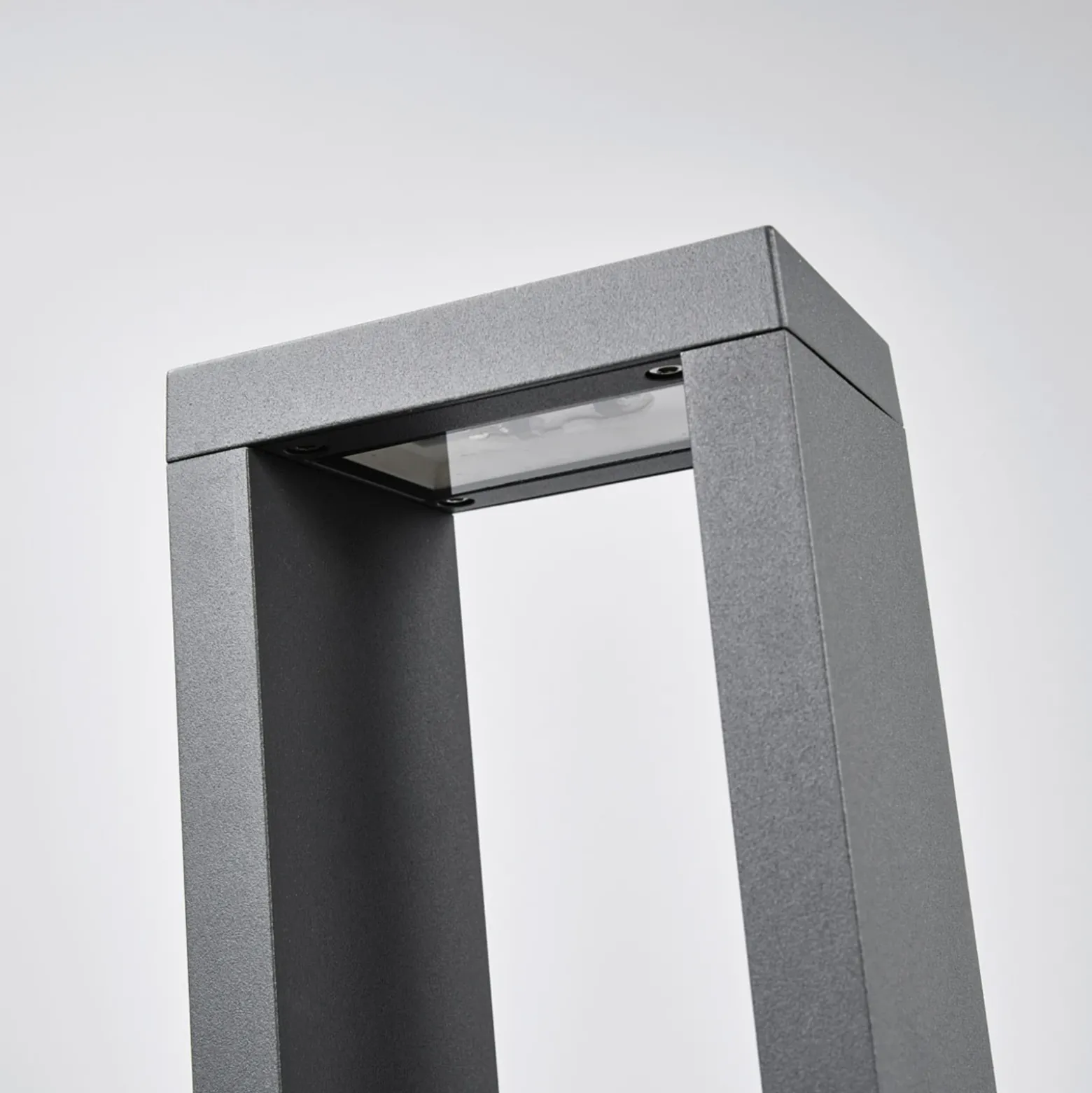 Lucande Bolardo luminoso LED Jupp, 90 cm, antracita, metal, IP54