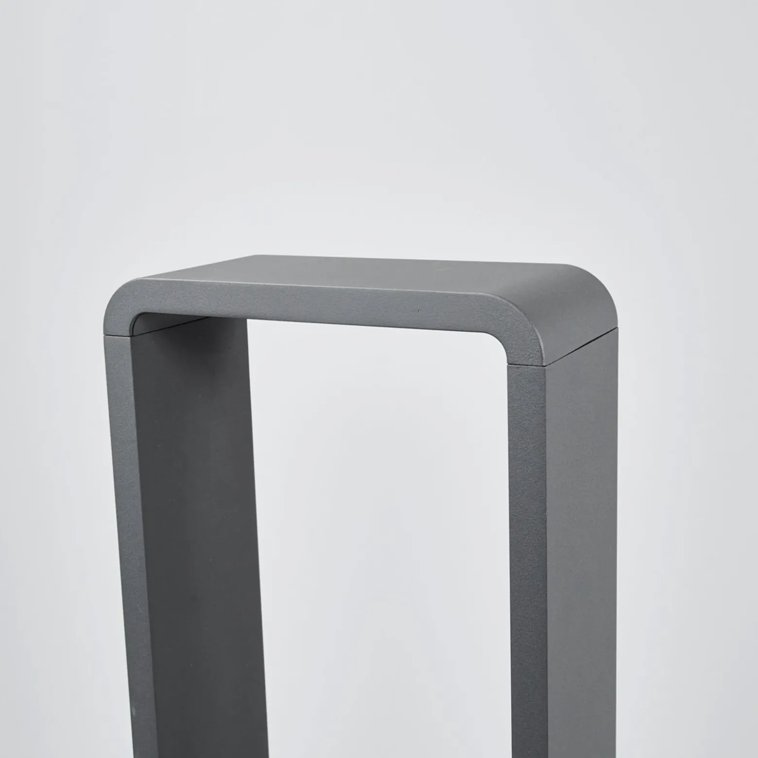 Lucande, bolardo luminoso LED Ninon, 80 cm, antracita, metal