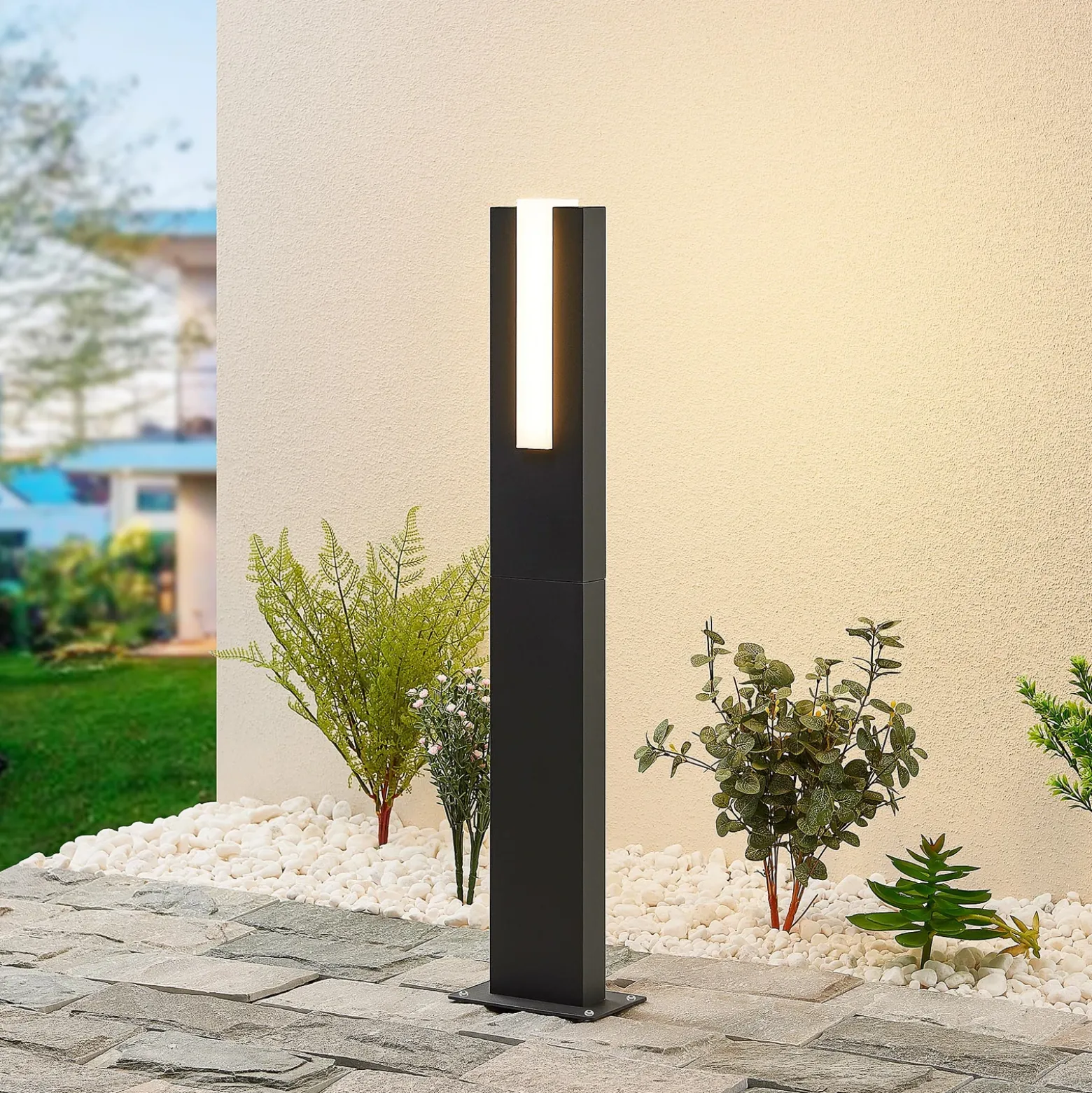 Lucande, bolardo luminoso LED Virgalia, 65 cm, IP65, antracita