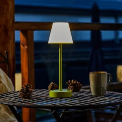 Newgarden Lola Slim lámpara mesa LED batería, lima