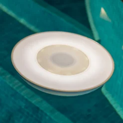 Newgarden Wally Play piscina batería RGBW Speaker