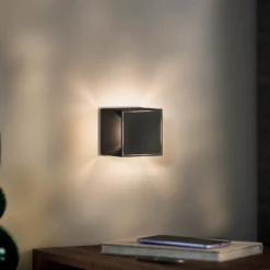 Nutalis mini lámpara de mesa LED recargable, negra, IP54, atenuable