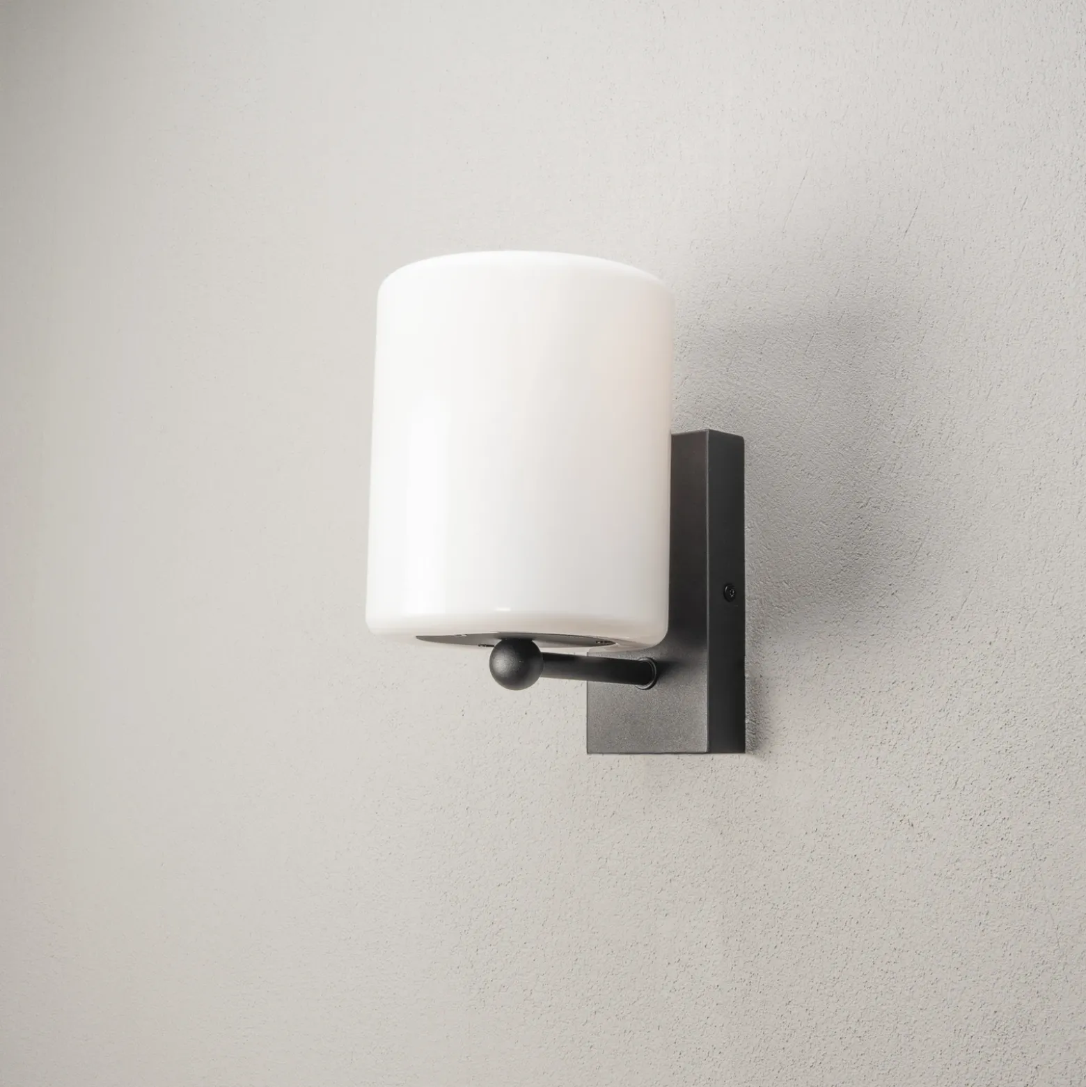 Portici aplique para exterior, ancho 14 cm, negro/opal, acero