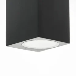 Prios aplique de exterior Tetje, negro, angular, 10 cm