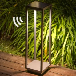 Saura baliza LED solar con detector de movimiento