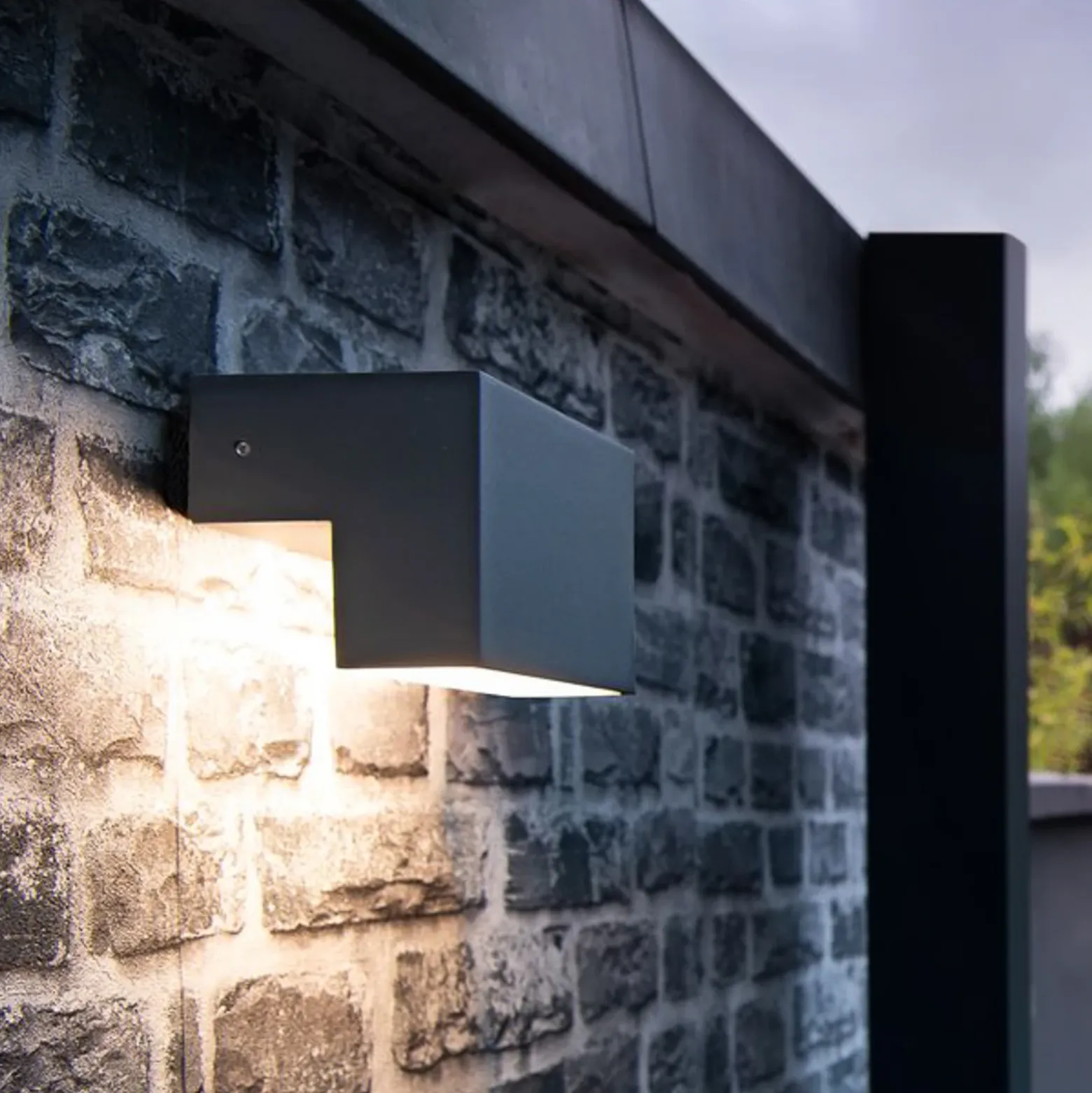 SLV L-Line Out Aplique para exterior LED CCT, anchura 15cm