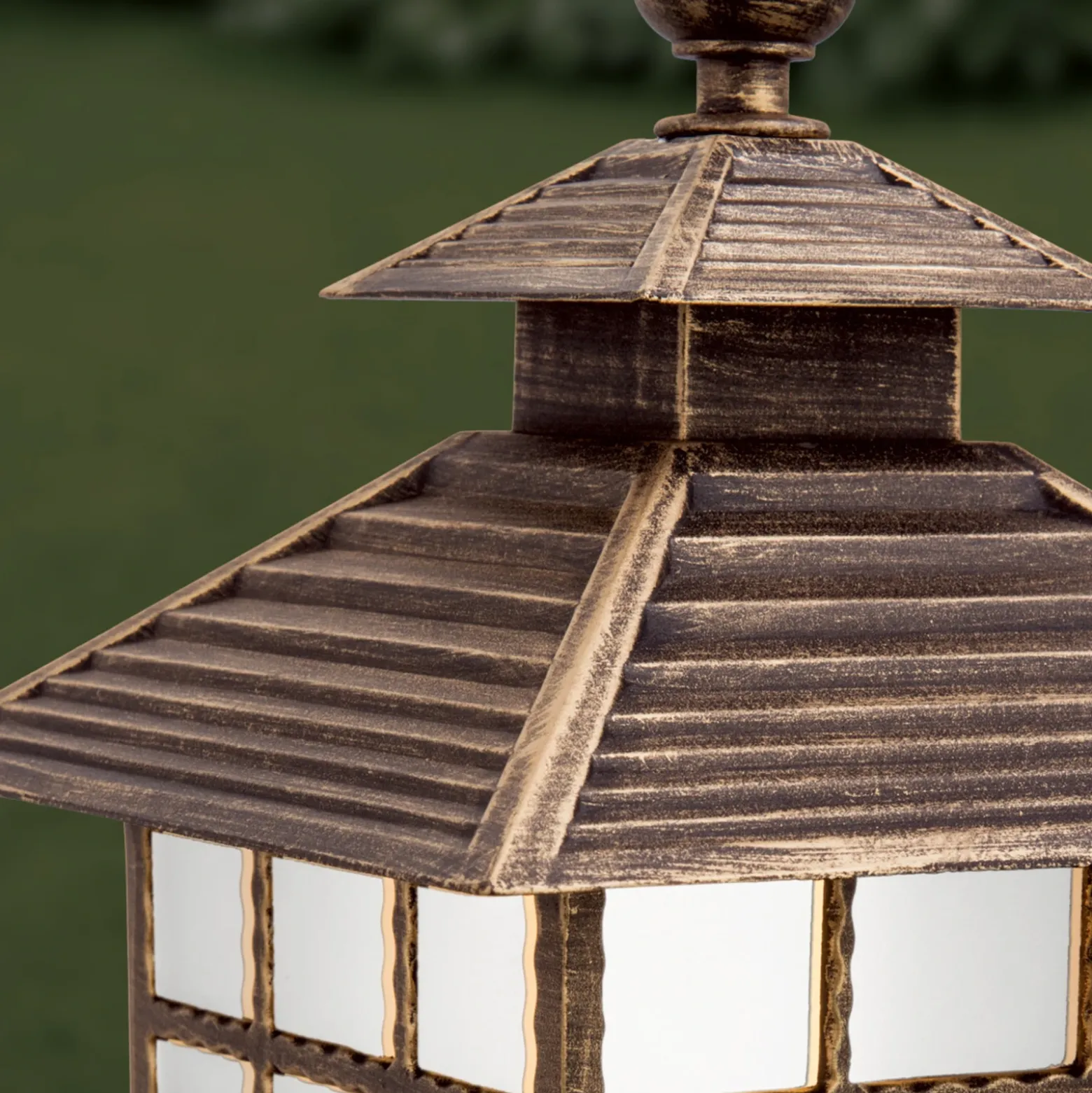 Sobremuro tradicional Ilka con forma de farol