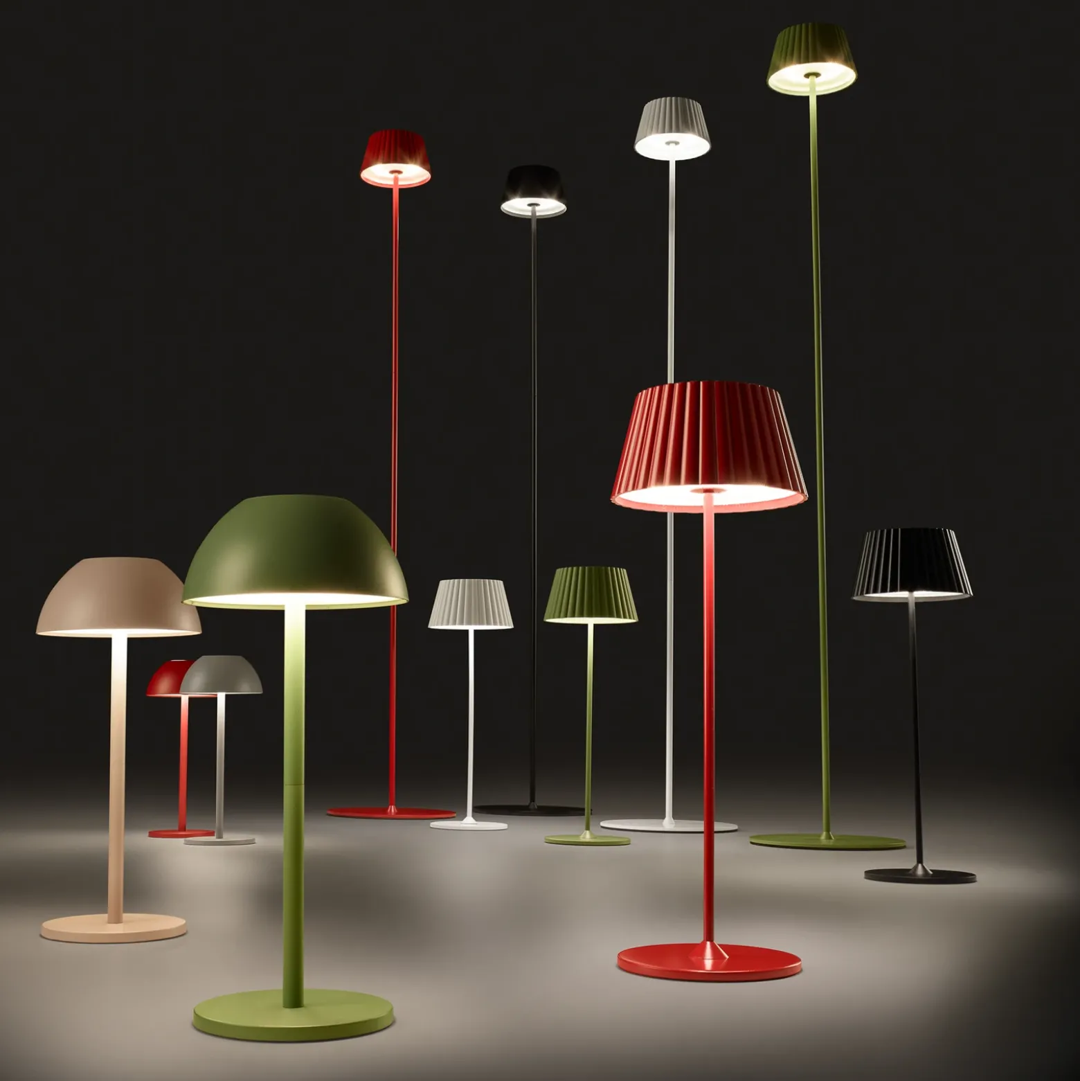 Suárez lámpara de pie LED recargable, verde, altura 123 cm, metal